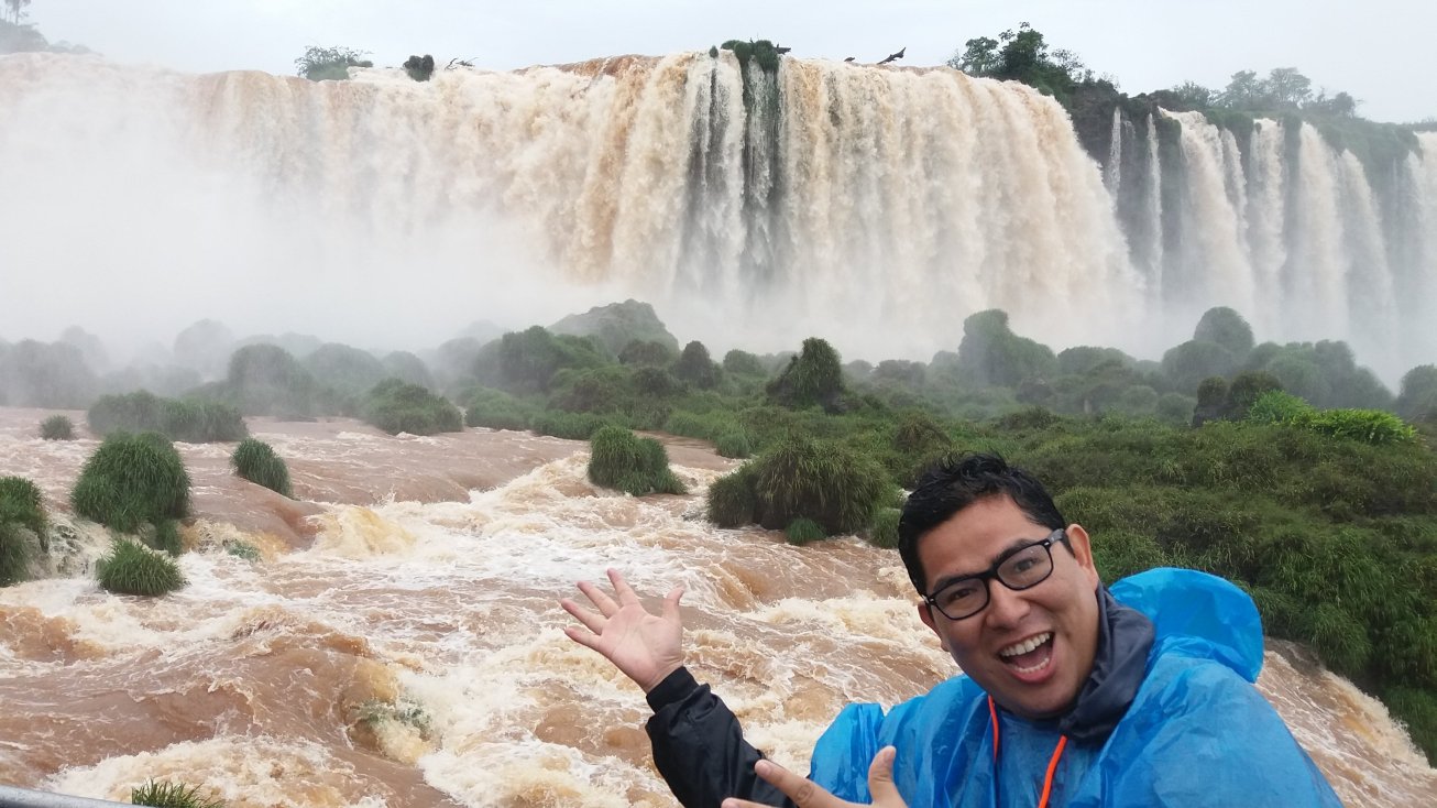 Viajes largos:  De Lima a Buenos Aires y a las Cataratas de Iguazú.  Qué hacer y cuanto cuesta?