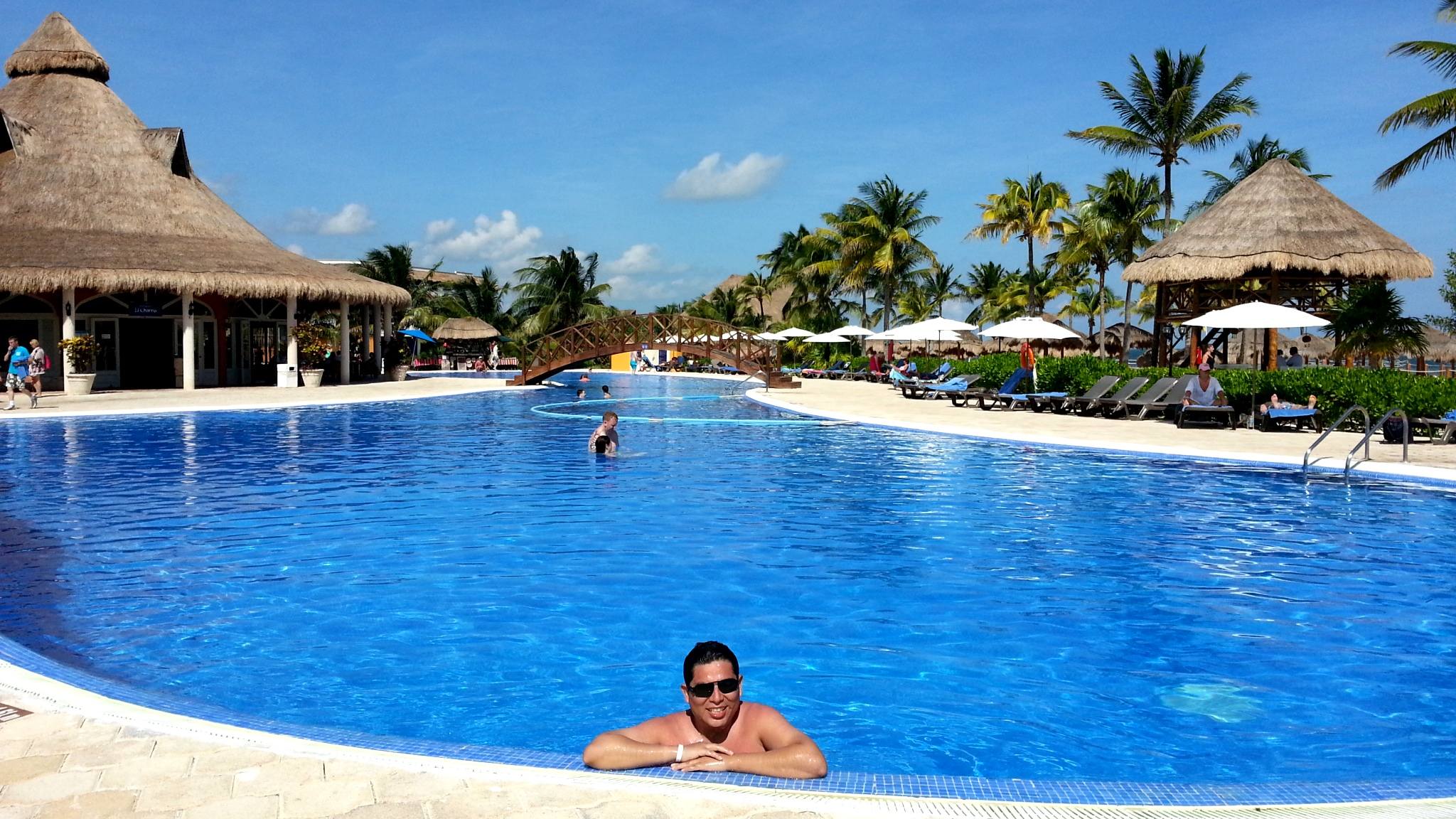 Lima a Riviera Maya: Cancun, Coco Bongo, Xcaret, Playas y diversión. ¿Cómo llegar? ¿Qué hacer? y ¿Cuanto cuesta?